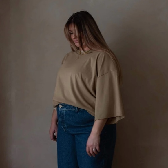 The Simple Folk Womens Oversized Tee - Picture 2 of 4